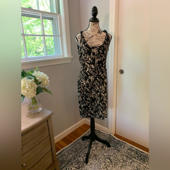 NWT Ann Taylor Sleeveless Dress 8P - Picture 1 of 5